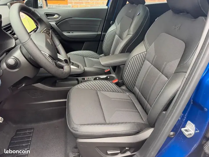 Renault Captur 2026 photo 4