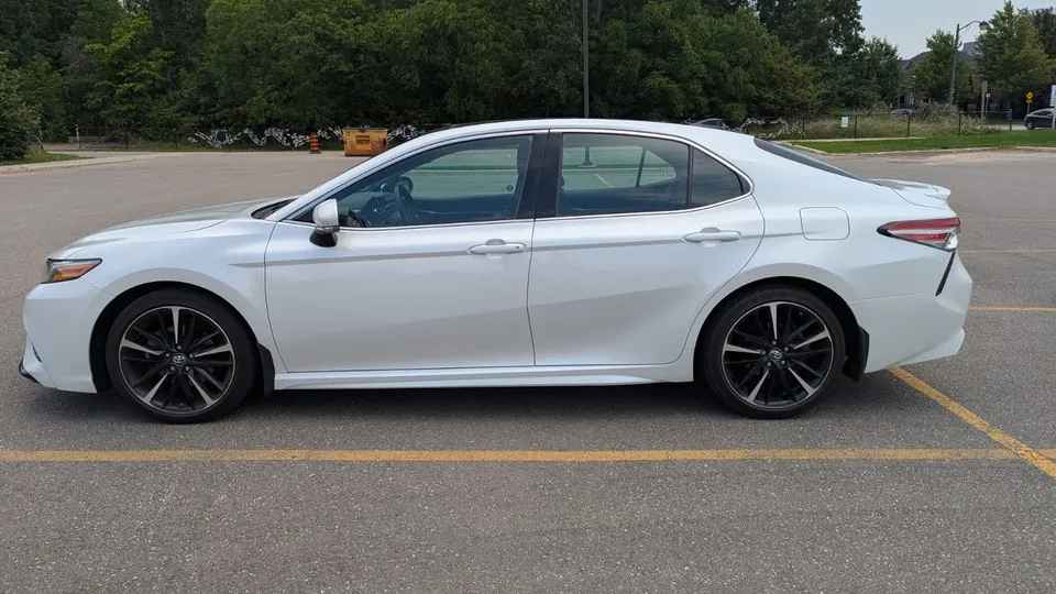 Toyota Camry 2018 photo 4