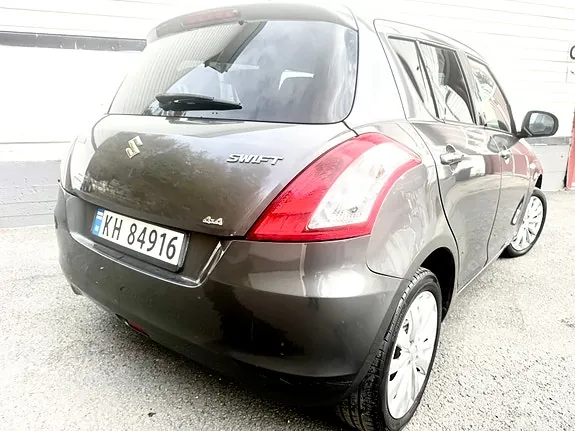 Suzuki Swift 2012 photo 5