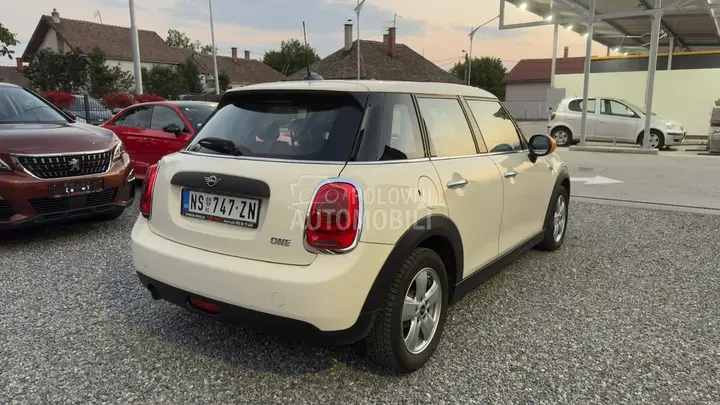Mini One 2018 photo 5