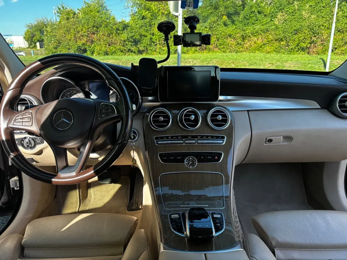 Mercedes-Benz C-Class 2014 photo 3