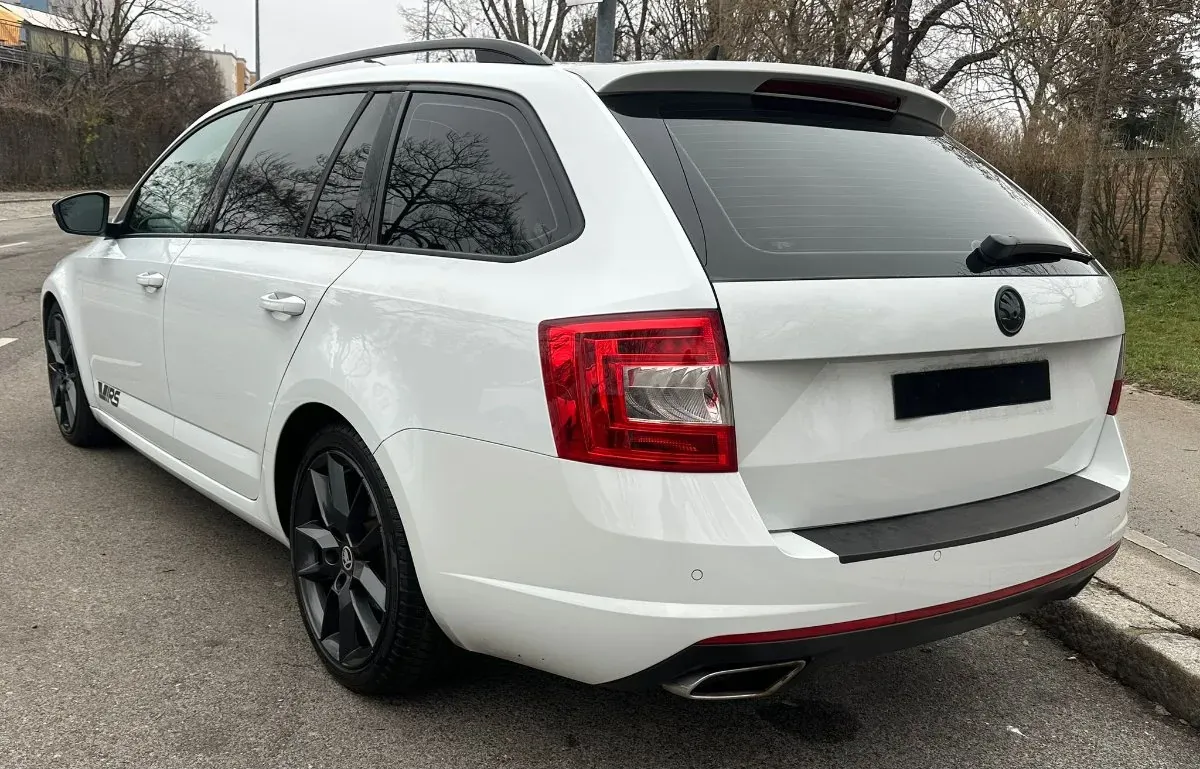 Skoda Octavia 2015 photo 3