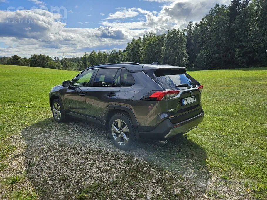Toyota Rav4 2020 photo 3