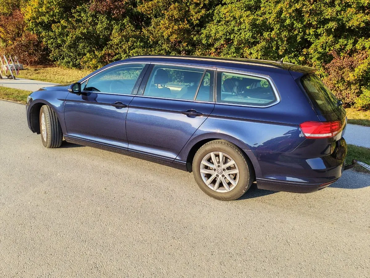 Volkswagen Passat 2017 photo 2