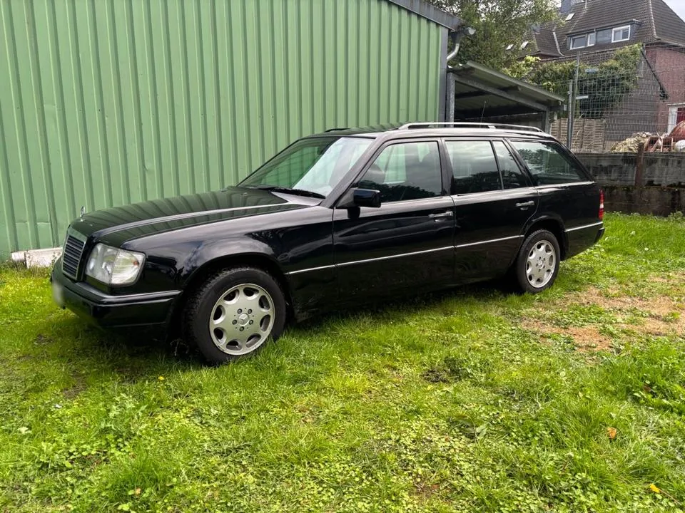Mercedes-Benz E 280