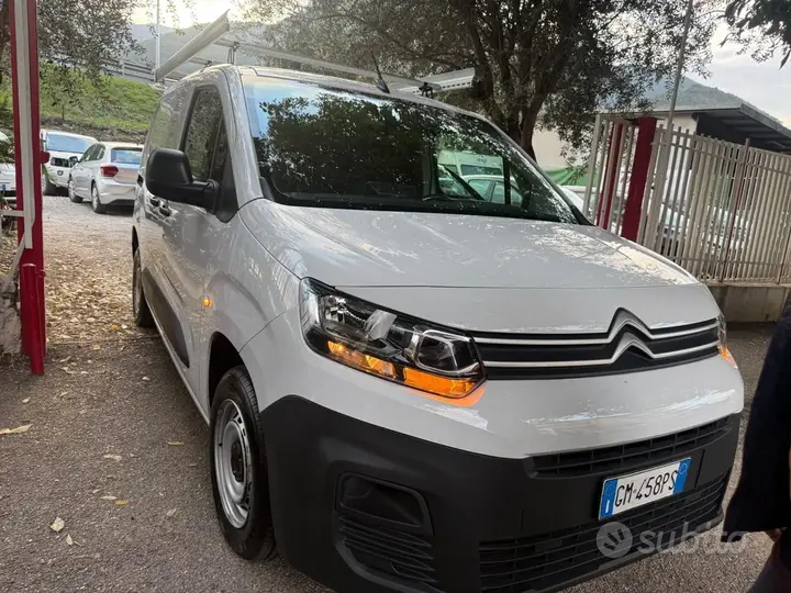Citroen Berlingo 2023 photo 4
