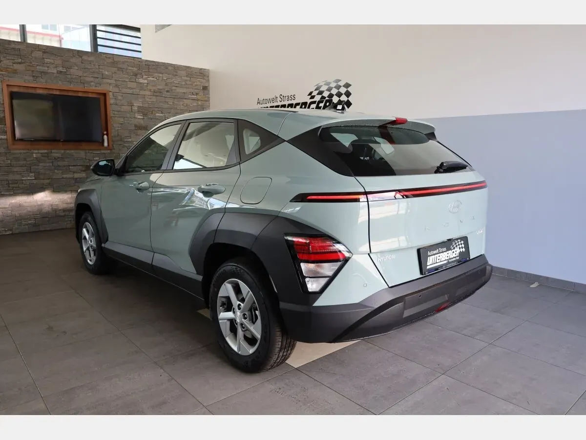 Hyundai Kona photo 3