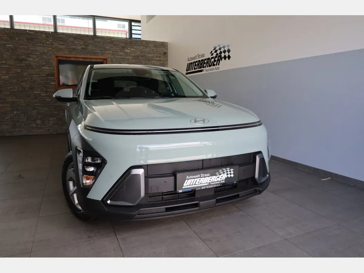 Hyundai Kona photo 2