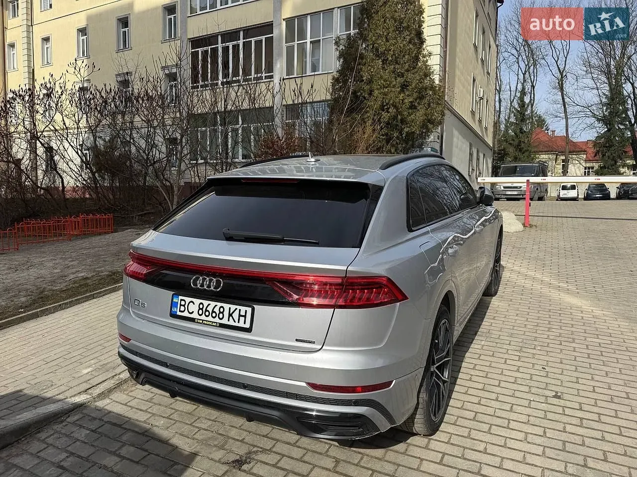 Audi Q8 2019 photo 4