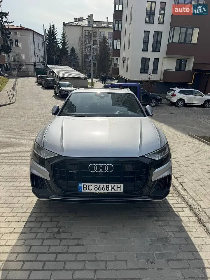 Audi Q8 2019 photo 2