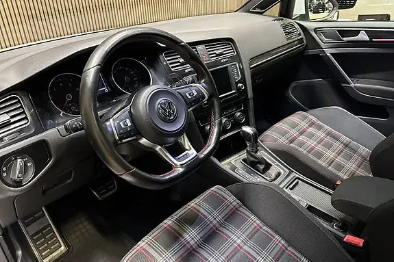 Volkswagen Golf I 2016 photo 5