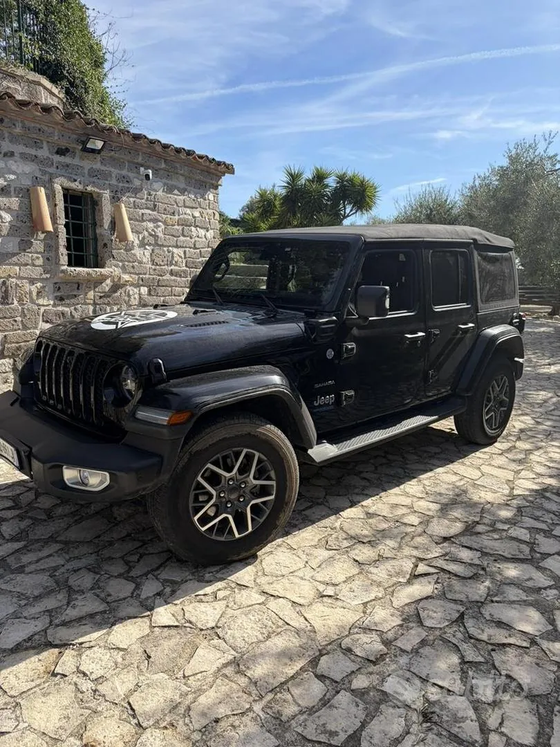 Jeep Wrangler 2022 photo 2