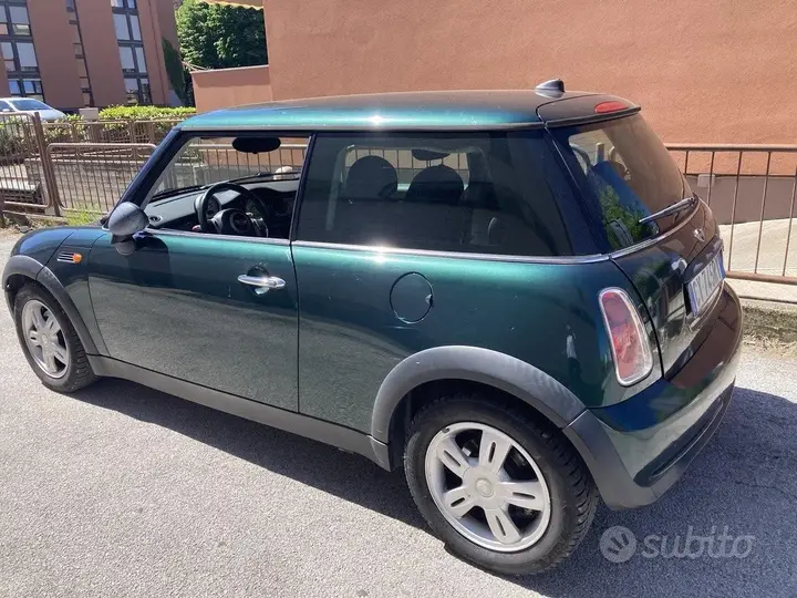 Mini One 2005 photo 3