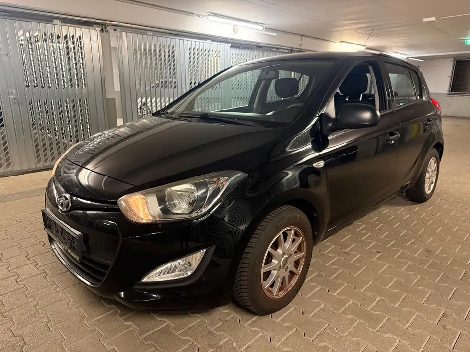 Hyundai I20