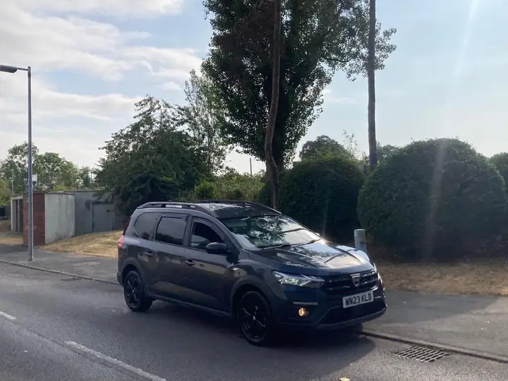 Dacia Jogger 2023 photo 2