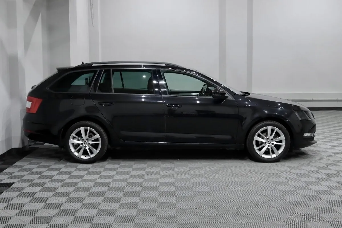 Skoda Octavia 2018 photo 4