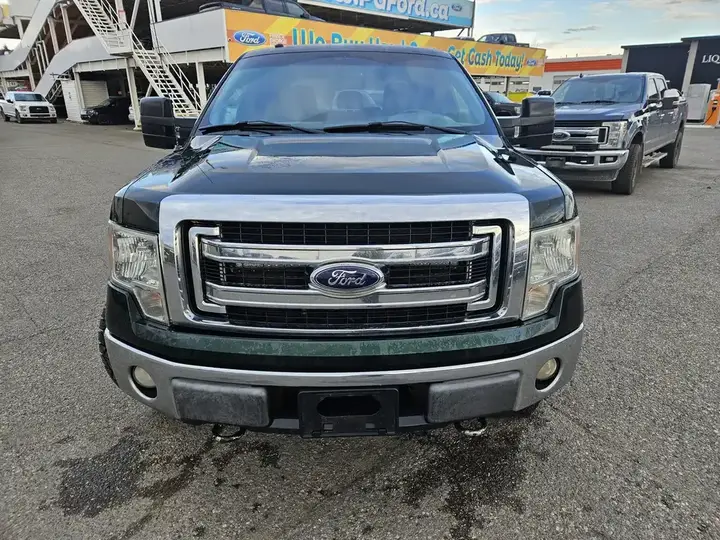 Ford F-150 Supercrew 2012 photo 2