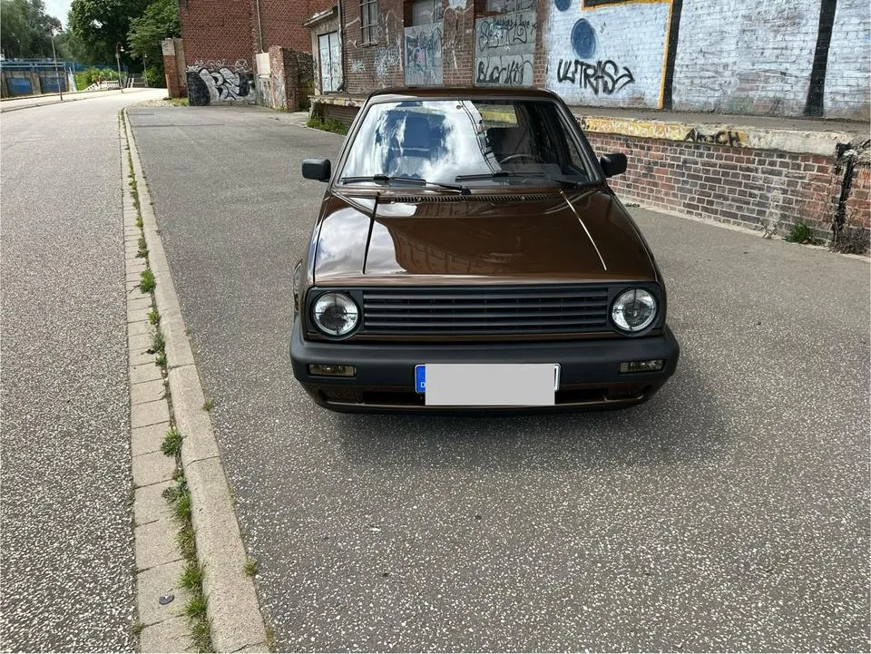 Volkswagen Golf 2
