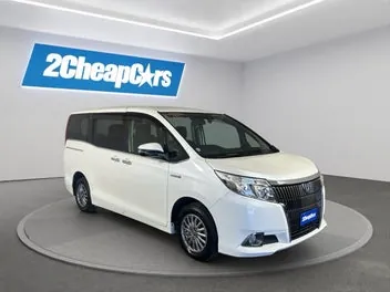 Toyota Esquire 2015 photo 4