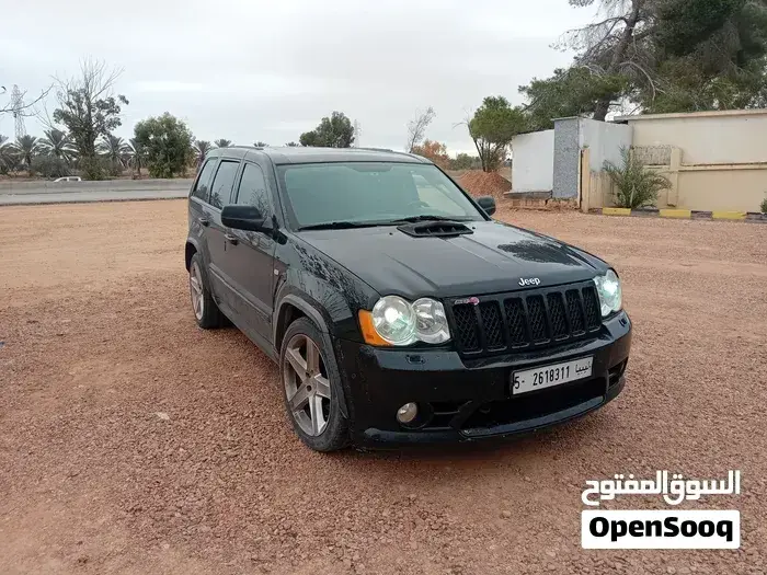 Jeep Grand Cherokee 2010 photo 2