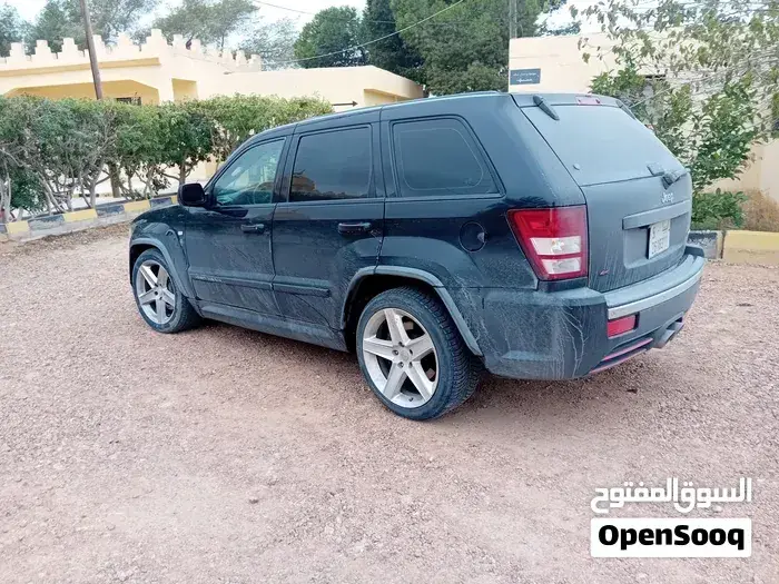 Jeep Grand Cherokee 2010 photo 3