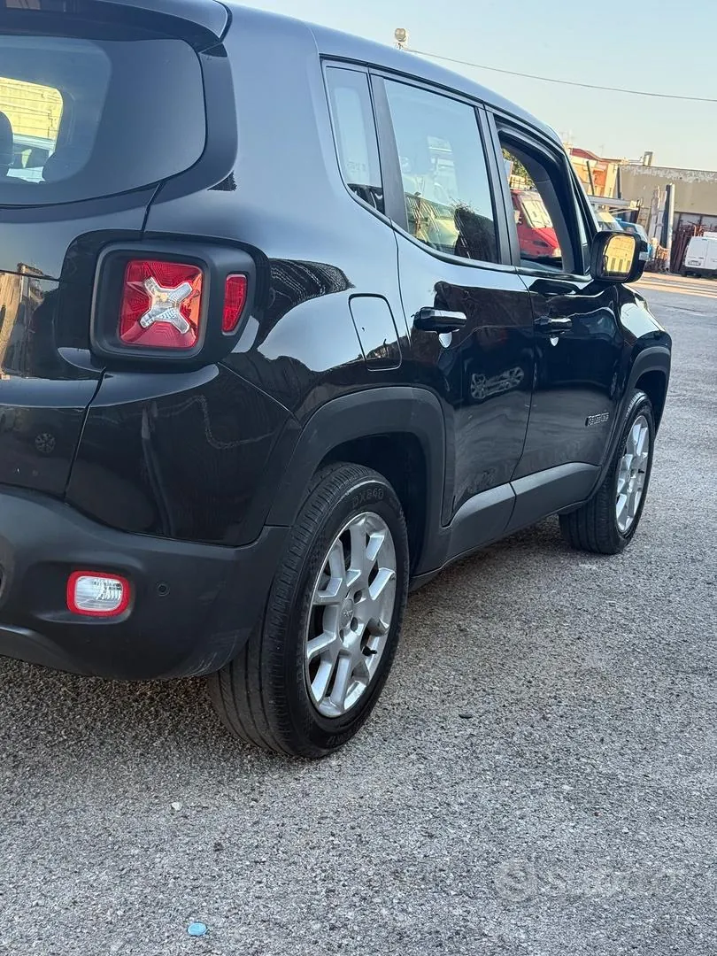 Jeep Renegade 2022 photo 4