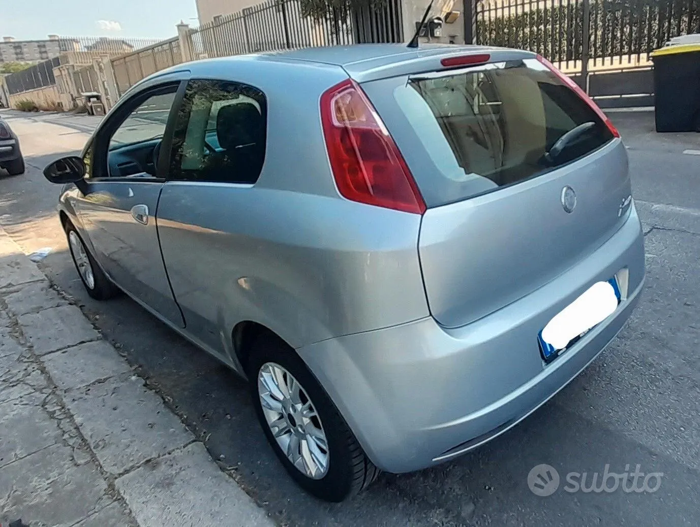 Fiat Grande Punto 2007 photo 3
