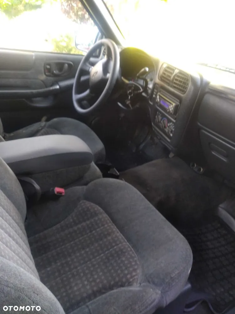 Chevrolet S-10 1999 photo 5