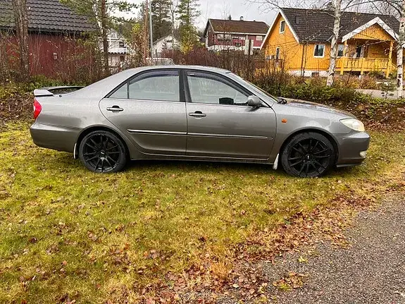 Toyota Camry 2002 photo 2