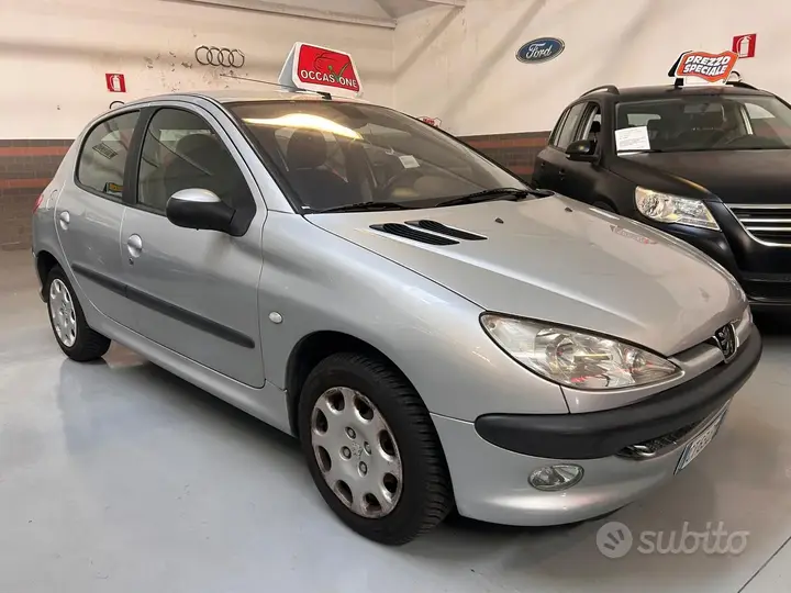 Peugeot 206 2005 photo 2