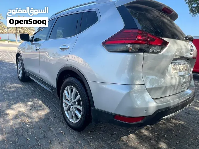 Nissan X-Trail 2018 photo 4