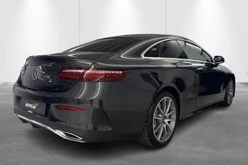 Mercedes-Benz E-Class 2022 photo 2