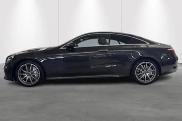 Mercedes-Benz E-Class 2022 photo 3