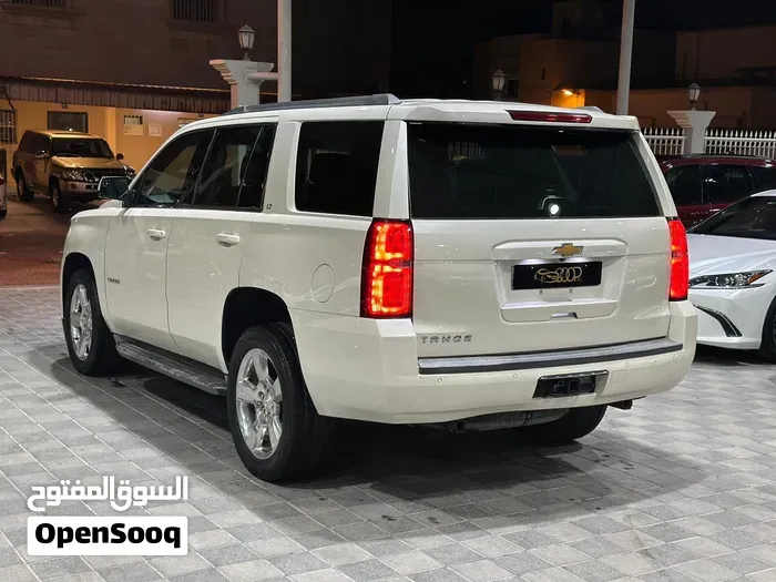Chevrolet Tahoe 2015 photo 3