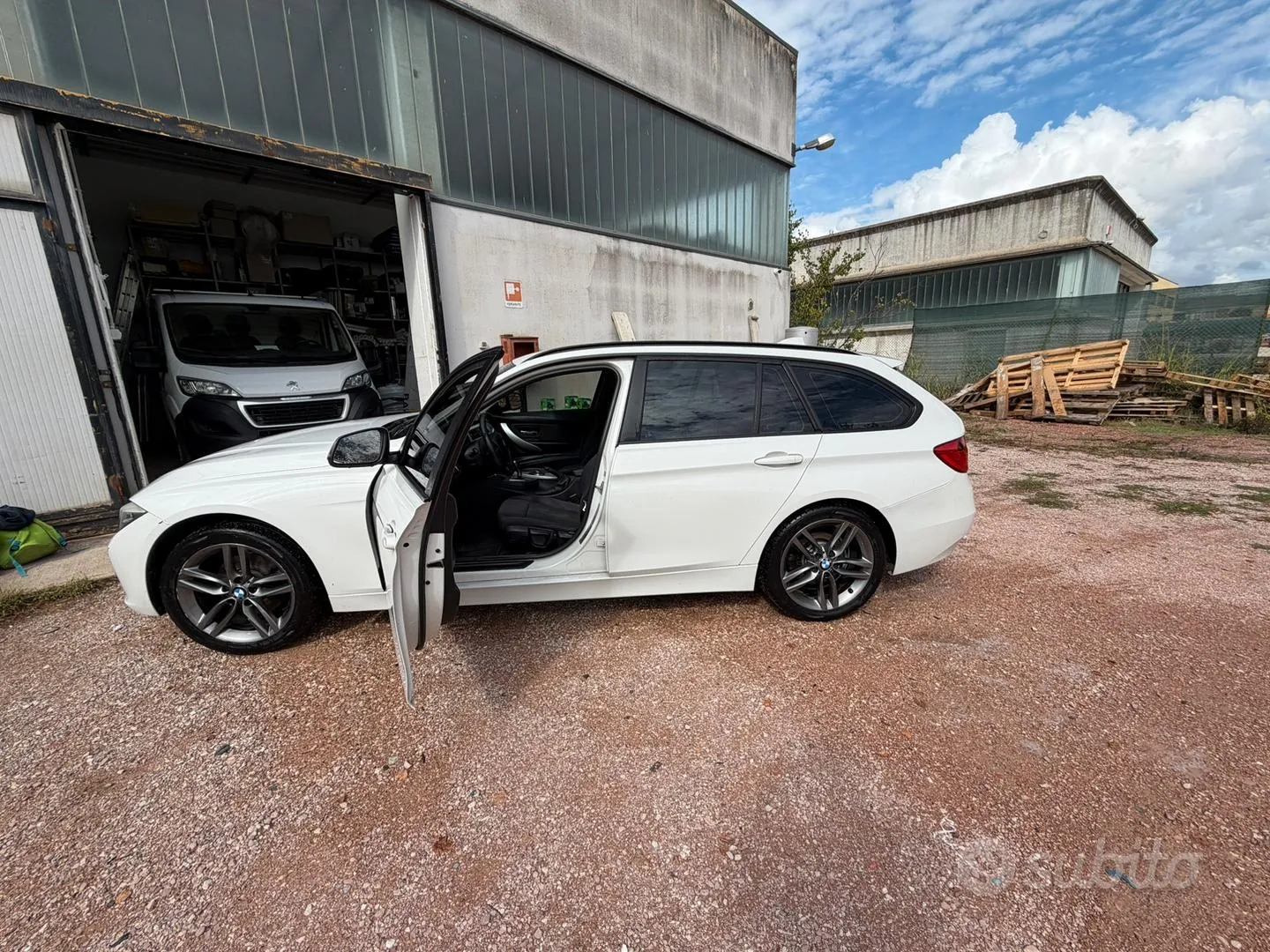 BMW 320D 2013 photo 4