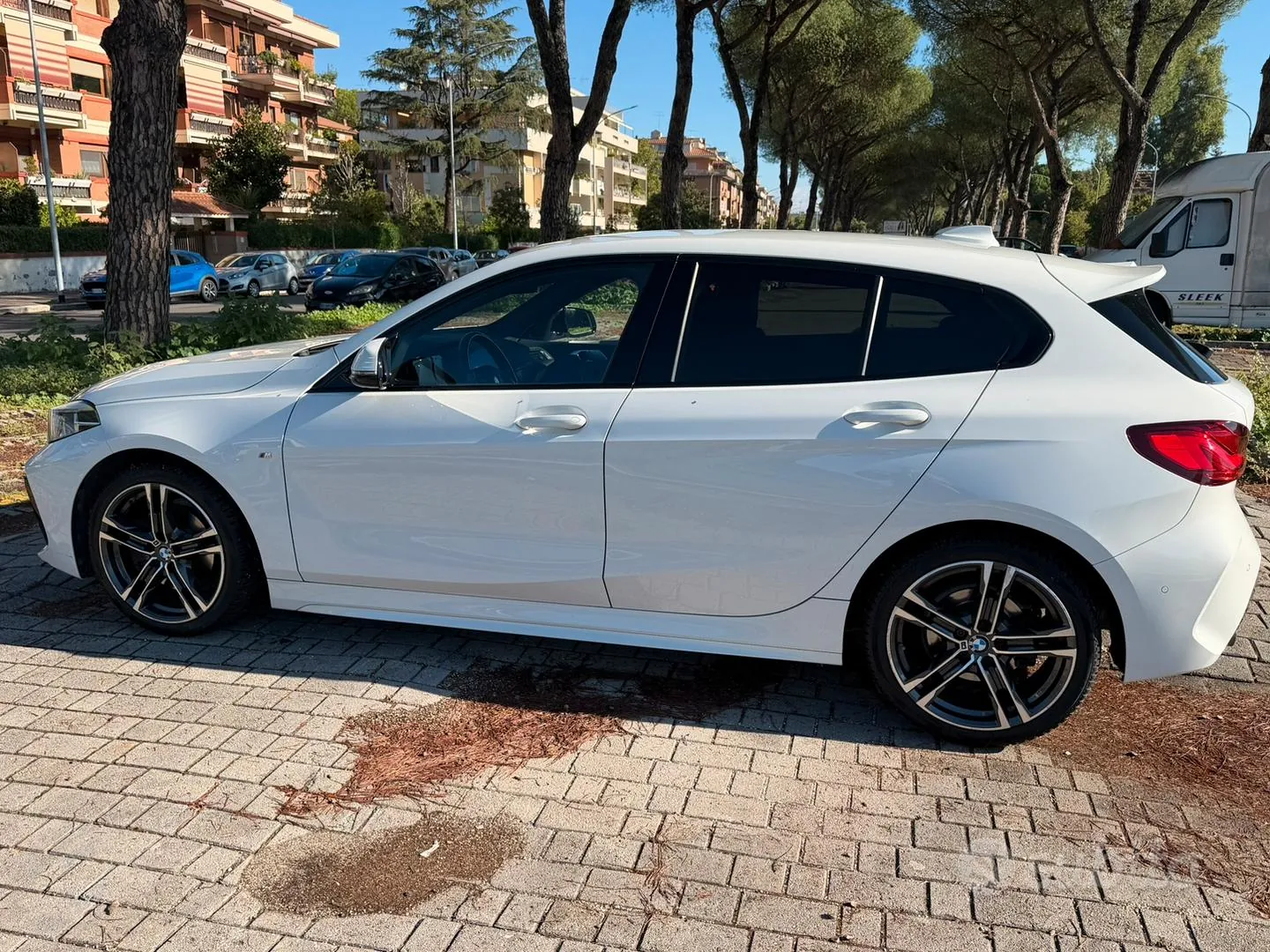 BMW 1 Series 2020 photo 3