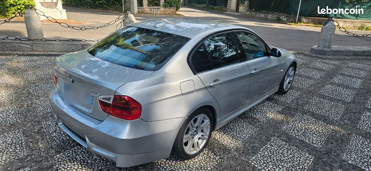 BMW Série 3 2008 photo 2