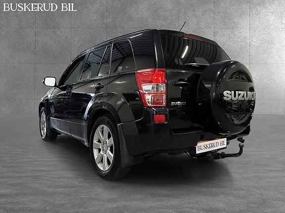 Suzuki Grand Vitara 2010 photo 2