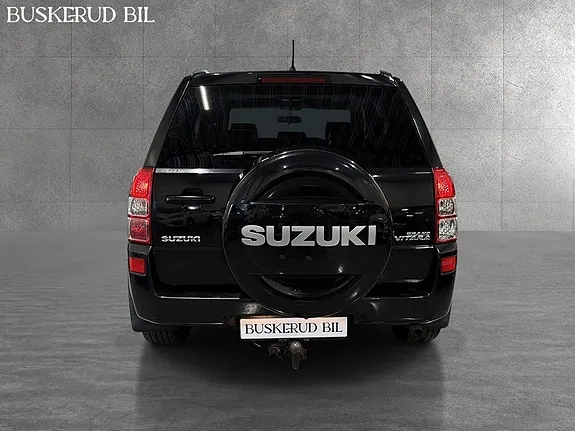 Suzuki Grand Vitara 2010 photo 3