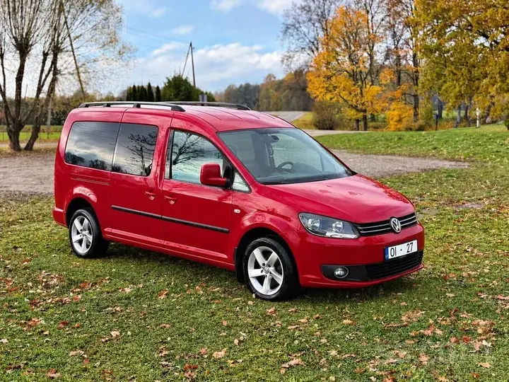 Volkswagen Caddy Maxi 2011 photo 2