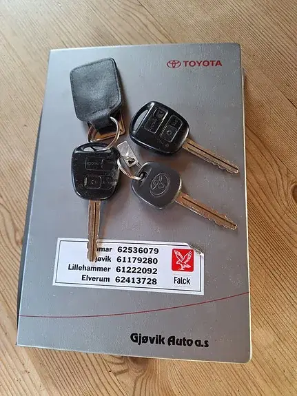 Toyota Camry 2000 photo 4