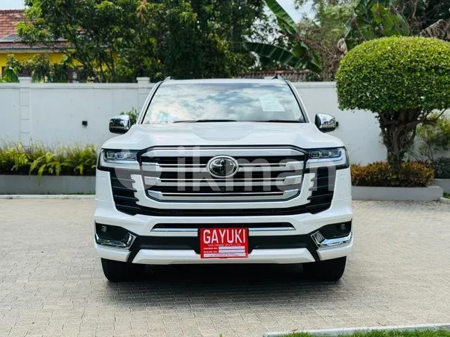 Toyota Land Cruiser Sahara 2021 photo 2