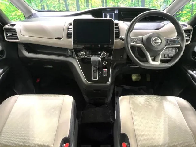 Nissan Sentra 2019 photo 2