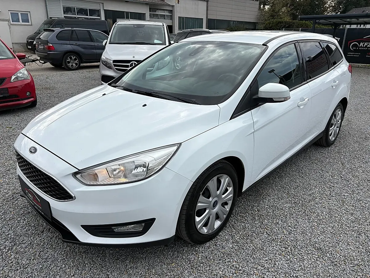 Ford Focus 2016 photo 2