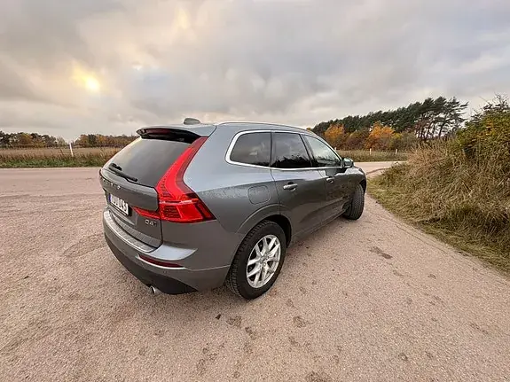Volvo Xc60 2018 photo 3