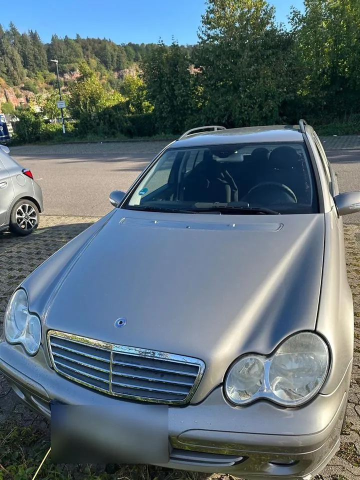 Mercedes-Benz C 180