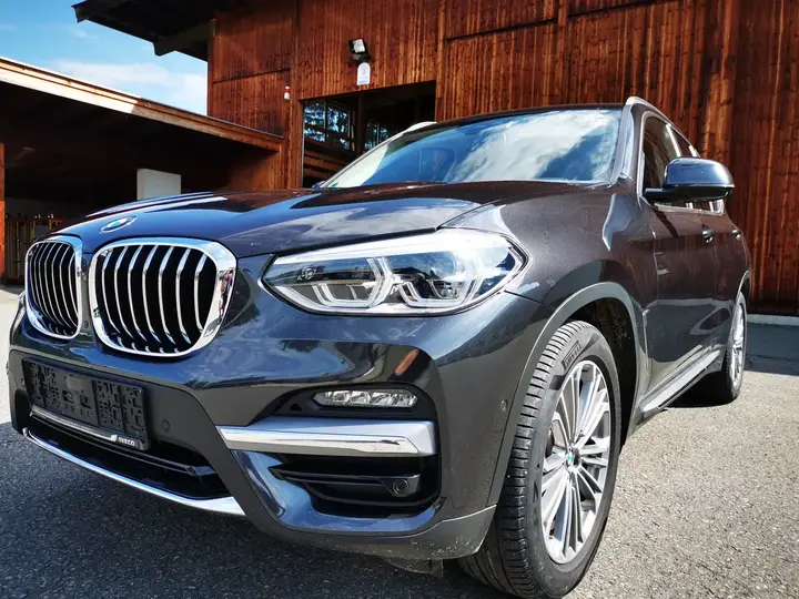 BMW X3 2021 photo 2