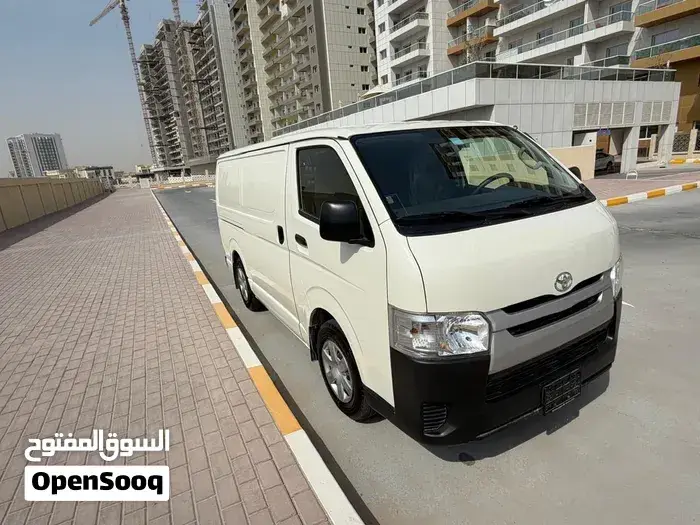 Toyota Hiace 2024 photo 4