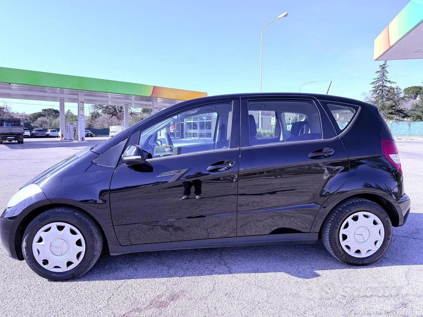 Mercedes-Benz A-Class 2010 photo 3