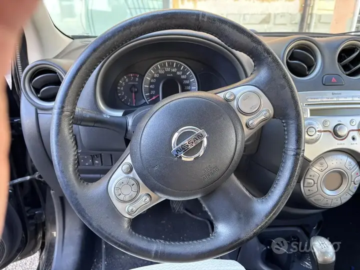 Nissan Micra 2011 photo 3